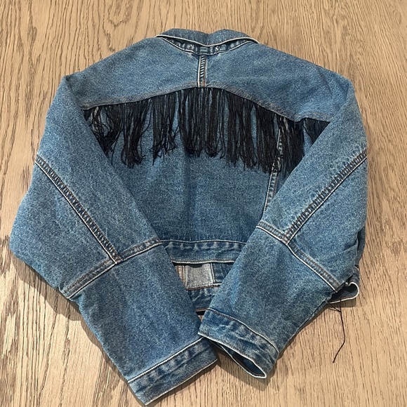 Adika denim jacket with back fringe size small - Picture 4 of 7